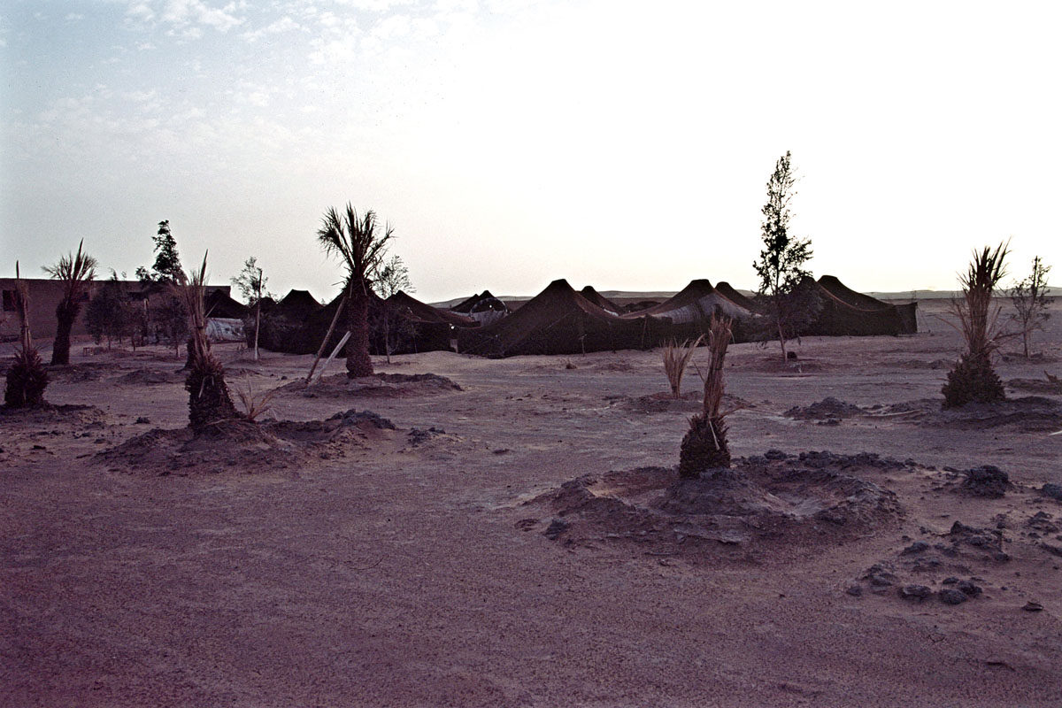 MAROCCO--2002.Qu-desert--2890