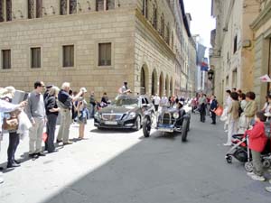 Mille Miglia 19Maggio2012-CIMG5632Centro Siena