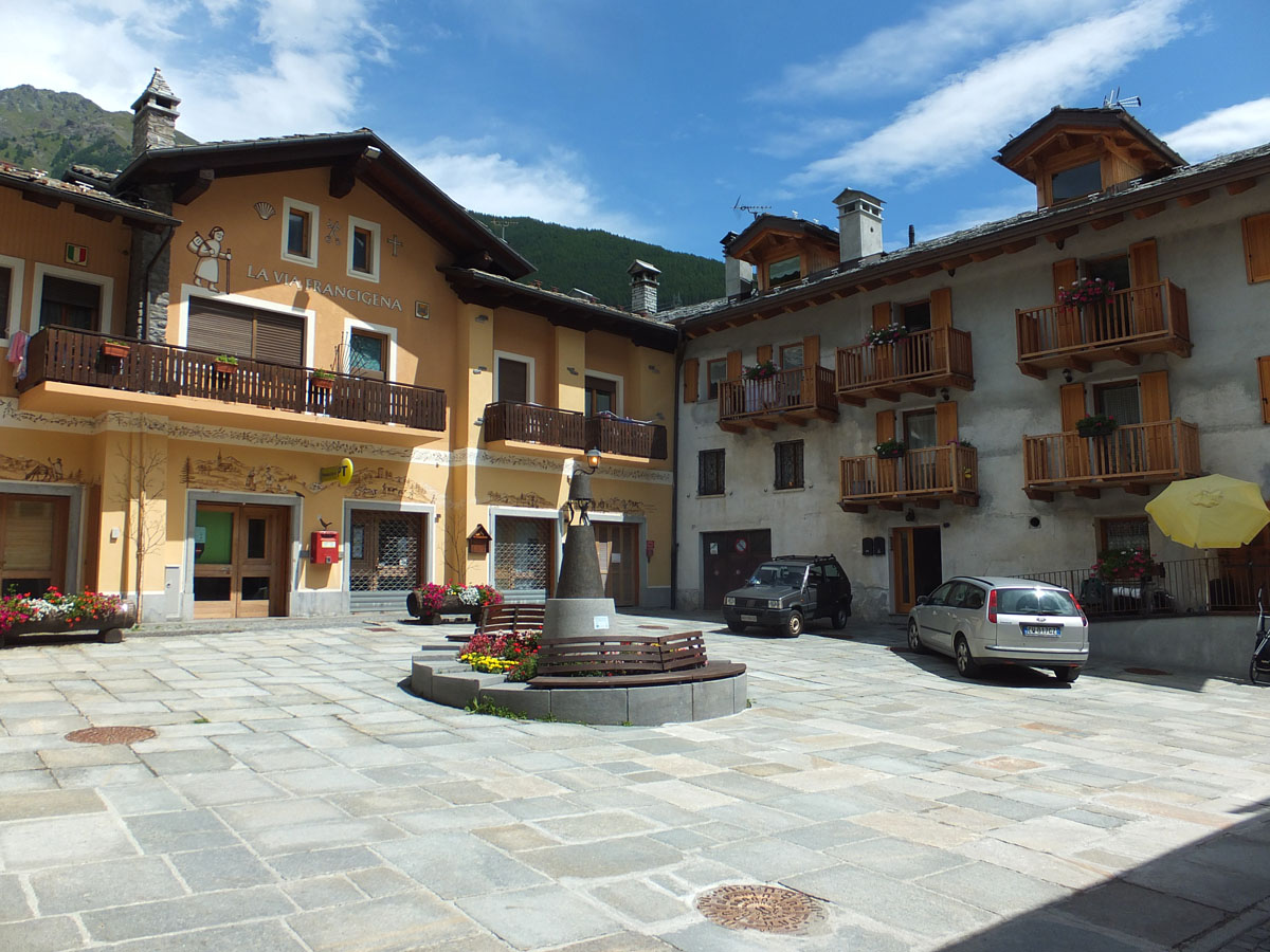ETROBLES (10)