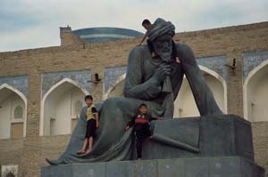02-UZBEKKIVA.2003JPG2416