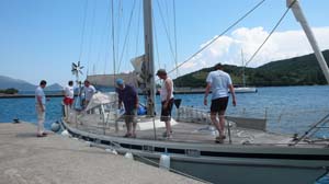 006-Trizonia Island (3)
